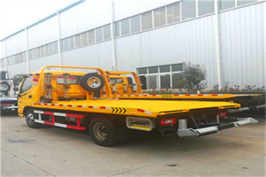 广河附近拖车救援搭电